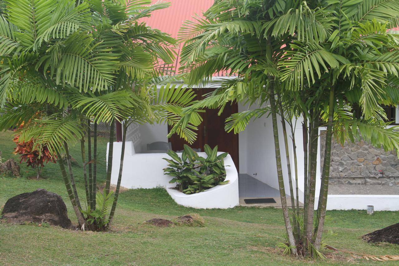 Daniella'S Bungalows Bel Ombre Exteriör bild